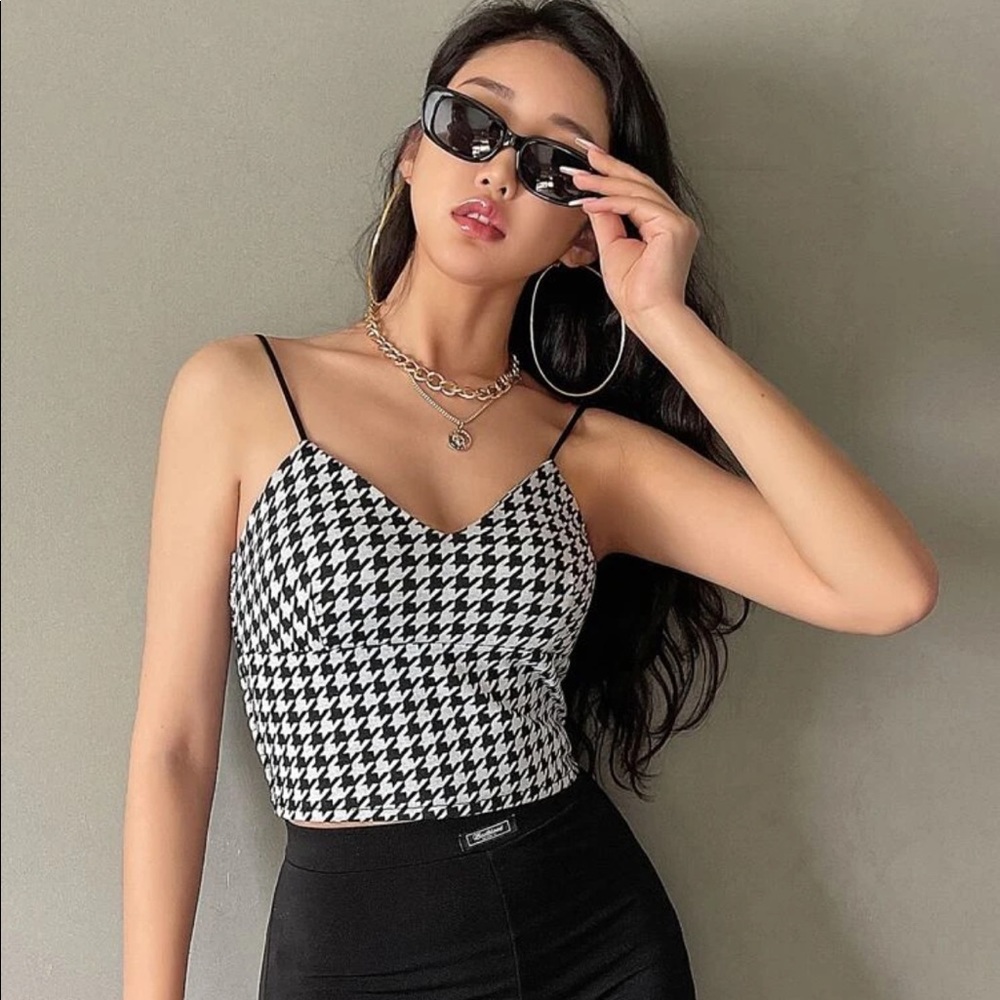 Houndstooth crop top